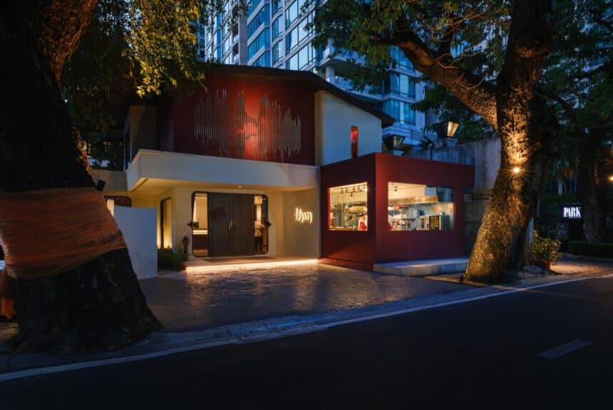 Khaan Bangkok: A Contender for the Best Thai Fine Dining Restaurant Design at Thailand Design Award 2023. Merging Modern and Heritage